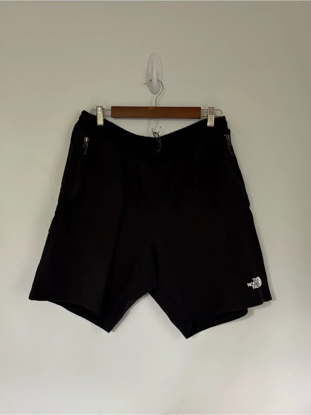 The North Face Black Casual Men’s Shorts Athletic Athleisure Size XL